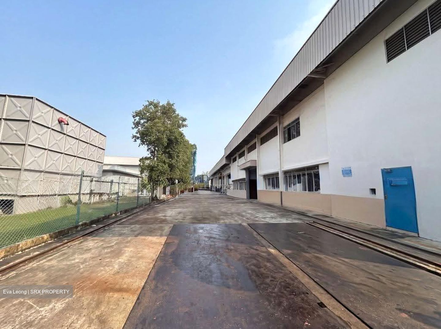 Tuas Lot (D22), Factory #627928731